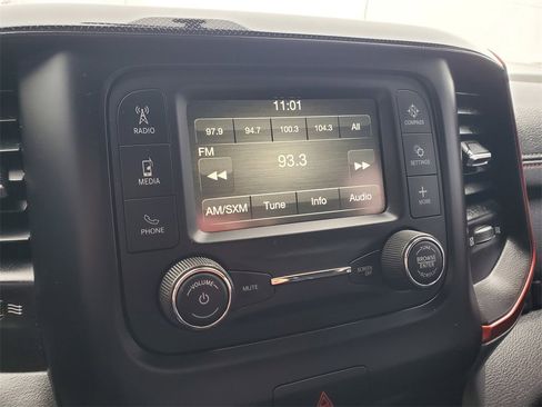Used 2019 RAM 1500 Rebel image 18