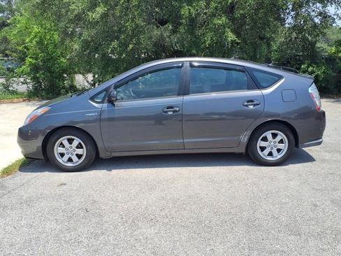 Used 2009 Toyota Prius FWD image 4