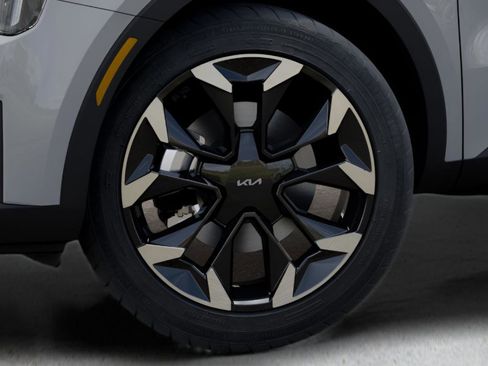 New 2025 Kia Sorento EX w/ Panoramic Sunroof Package image 9