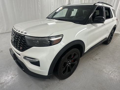 Used 2020 Ford Explorer ST w/ ST Street Pack image 7