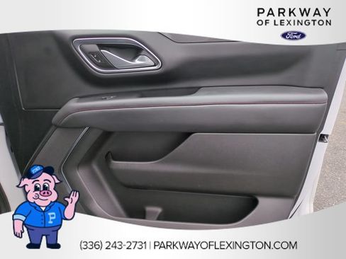 Used 2024 Chevrolet Suburban RST w/ Luxury Package AWD/4WD image 34