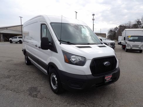 Used 2024 Ford Transit 250 148 Medium Roof w/ Load Area Protection Package image 11