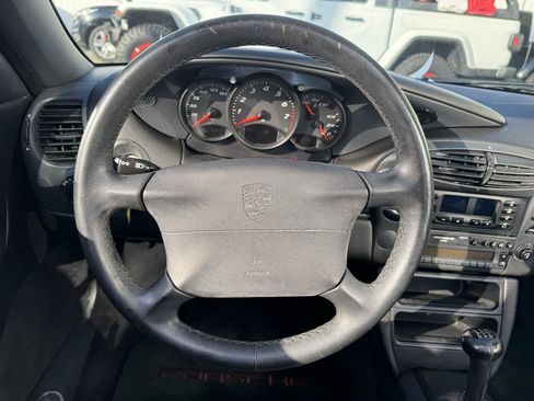 Used 1997 Porsche Boxster RWD image 11