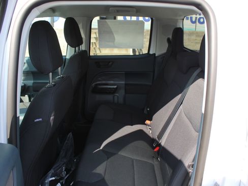 New 2025 Ford Maverick XL FWD image 16