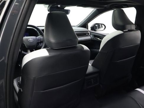 Certified 2025 Toyota Camry SE w/ Multimedia Upgrade Package image 20