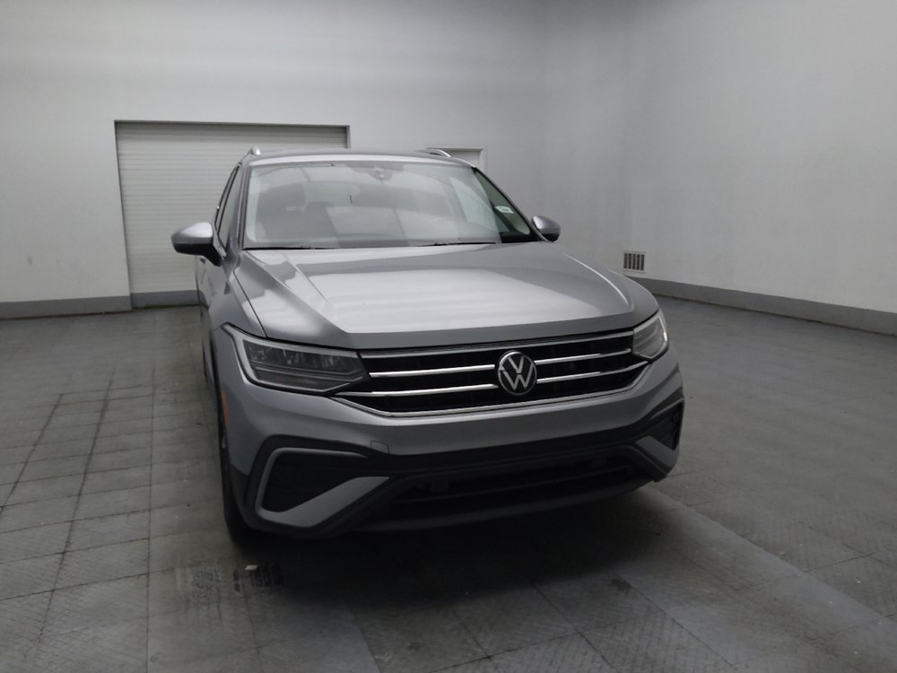 Used 2024 Volkswagen Tiguan SE FWD image 14