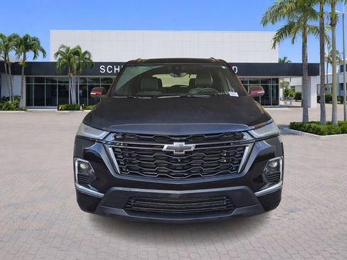 Used 2023 Chevrolet Traverse Premier w/ Redline Edition image 2