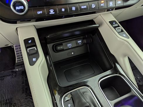 Used 2022 Kia Telluride SX w/ Towing Package image 27