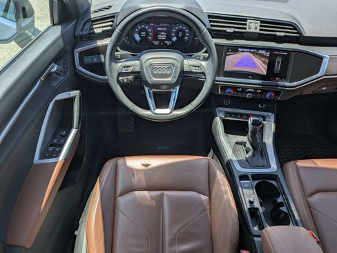 Certified 2024 Audi Q3 2.0T Premium AWD/4WD image 17