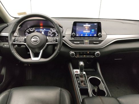 Used 2024 Nissan Altima 2.5 SR image 22