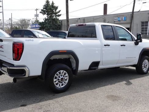 Used 2024 GMC Sierra 2500 Pro AWD/4WD image 4