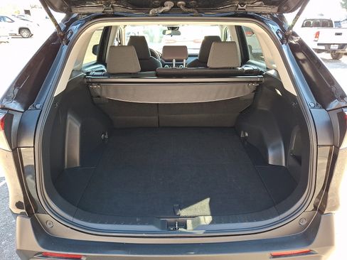 Used 2024 Toyota RAV4 XLE AWD/4WD image 30