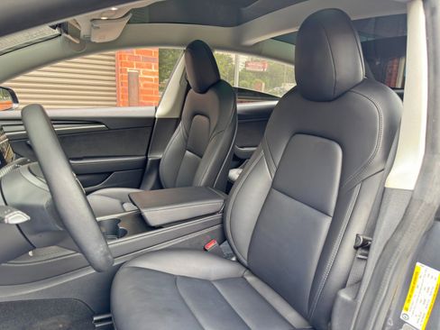 Used 2022 Tesla Model 3 Performance AWD/4WD image 39