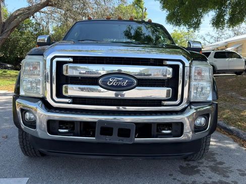 Used 2016 Ford F350 XLT w/ XLT Premium Package image 5