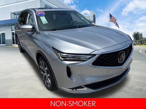 Used 2023 Acura MDX SH-AWD w/ Technology Package image 6