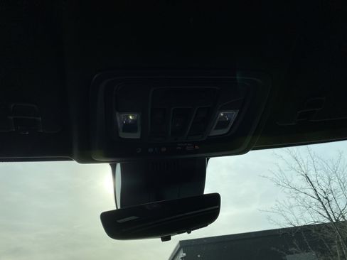 Used 2025 GMC Sierra 2500 AT4X image 48