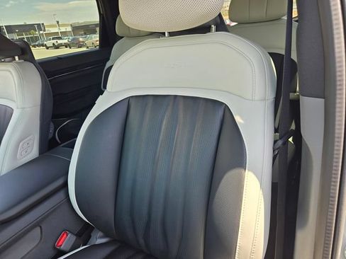 New 2026 Kia EV9 GT-Line AWD/4WD image 16