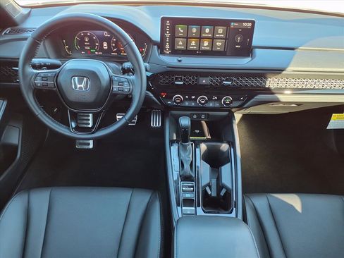 Certified 2025 Honda Accord Sport image 4