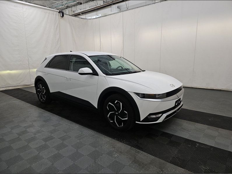Used 2024 Hyundai Ioniq 5 SEL AWD/4WD image 4