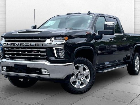 Used 2021 Chevrolet Silverado 2500 LTZ w/ LTZ Premium Package AWD/4WD image 12