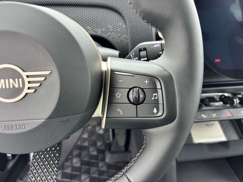 New 2025 MINI Cooper Countryman S image 18