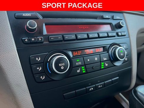 Used 2010 BMW 128i Convertible image 46