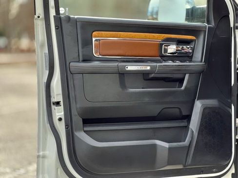 Used 2016 RAM 1500 Laramie Longhorn w/ Convenience Group image 10