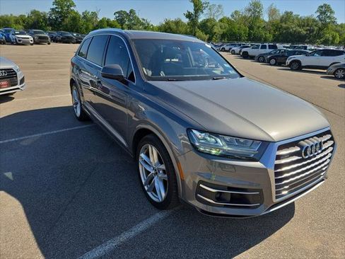 Used 2017 Audi Q7 3.0T Prestige w/ Prestige Package AWD/4WD image 24