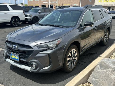 Used 2023 Subaru Outback Limited AWD/4WD image 7
