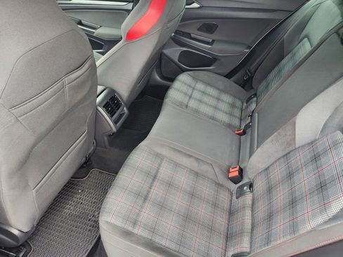 Used 2022 Volkswagen GTI SE image 34