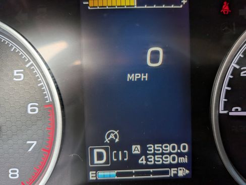 Used 2022 Subaru Forester Premium AWD/4WD image 17
