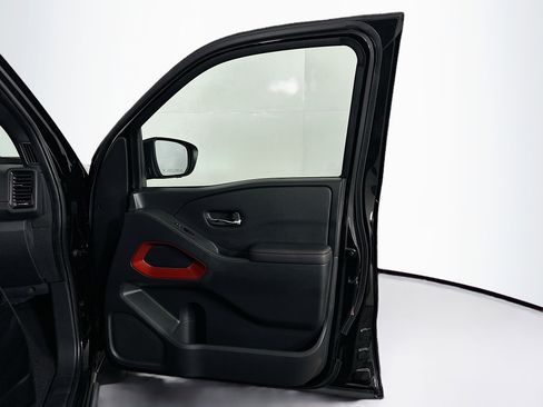 Used 2023 Nissan Frontier Pro-X w/ Pro Convenience Package image 31
