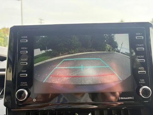 Used 2020 Toyota Corolla SE FWD image 36