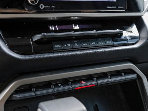 Used 2022 Toyota Tundra SR5 image 24