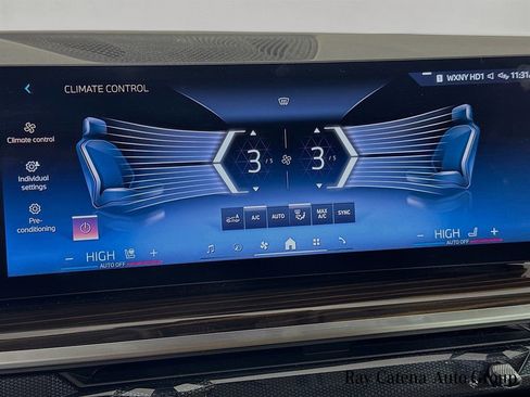 Used 2026 BMW X7 xDrive40i image 16