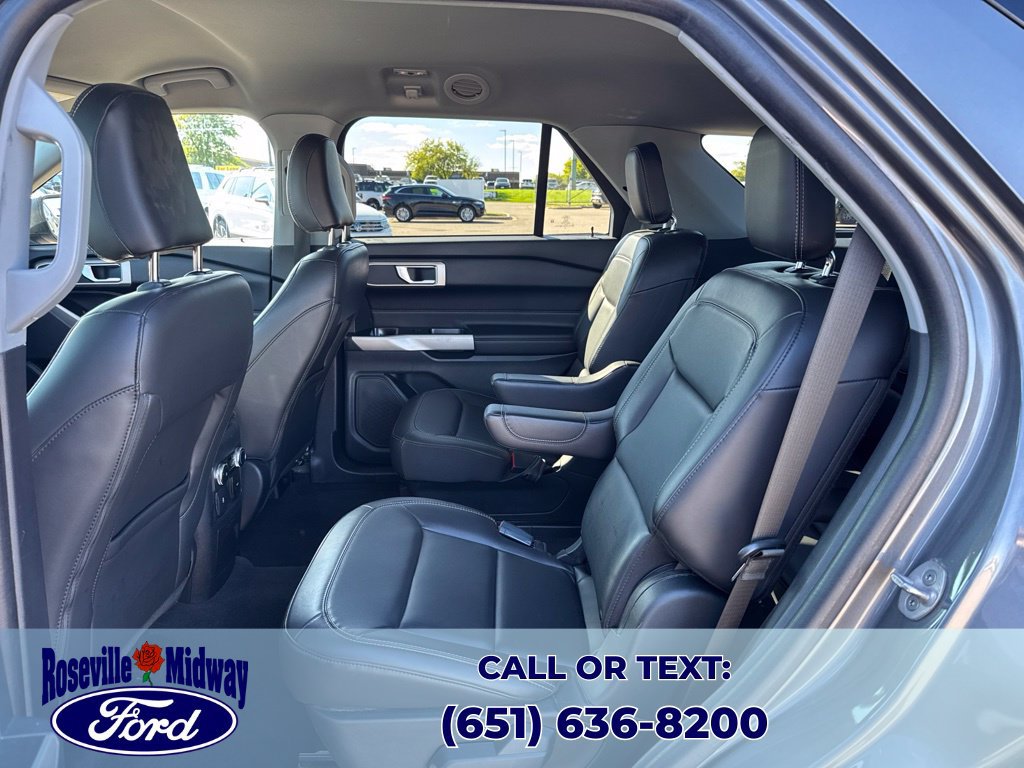 Used 2022 Ford Explorer XLT w/ Equipment Group 202A AWD/4WD image 24