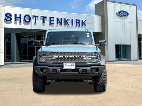 Used 2023 Ford Bronco Badlands w/ Sasquatch Package AWD/4WD image 2