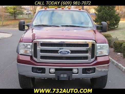 Used 2005 Ford F250 XLT image 5