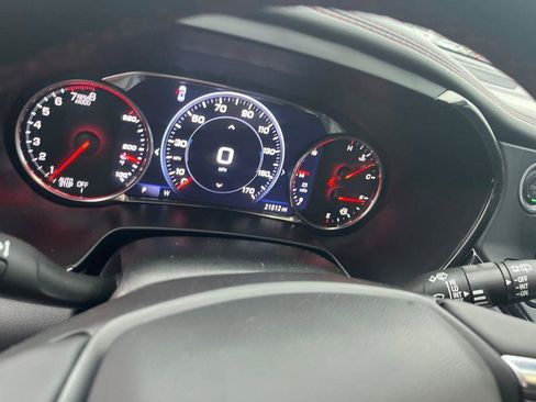 Used 2025 Chevrolet Blazer RS image 9