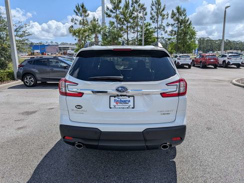 Used 2026 Subaru Ascent Limited AWD/4WD image 5
