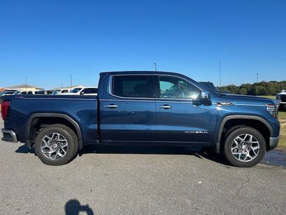 Used 2023 GMC Sierra 1500 SLT w/ SLT Premium Package
