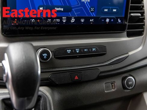 Used 2022 Ford Transit 350 XLT RWD image 20