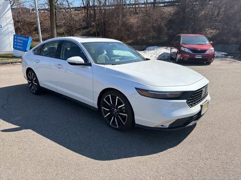Used 2023 Honda Accord Touring image 24