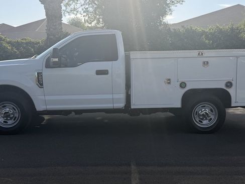 Used 2019 Ford F250 XL w/ XL Value Package RWD image 2
