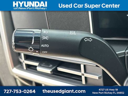 New 2025 Hyundai Santa Fe SE image 27