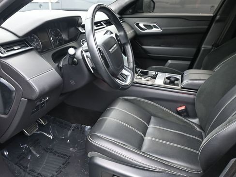 Used 2020 Land Rover Range Rover Velar R-Dynamic S image 22