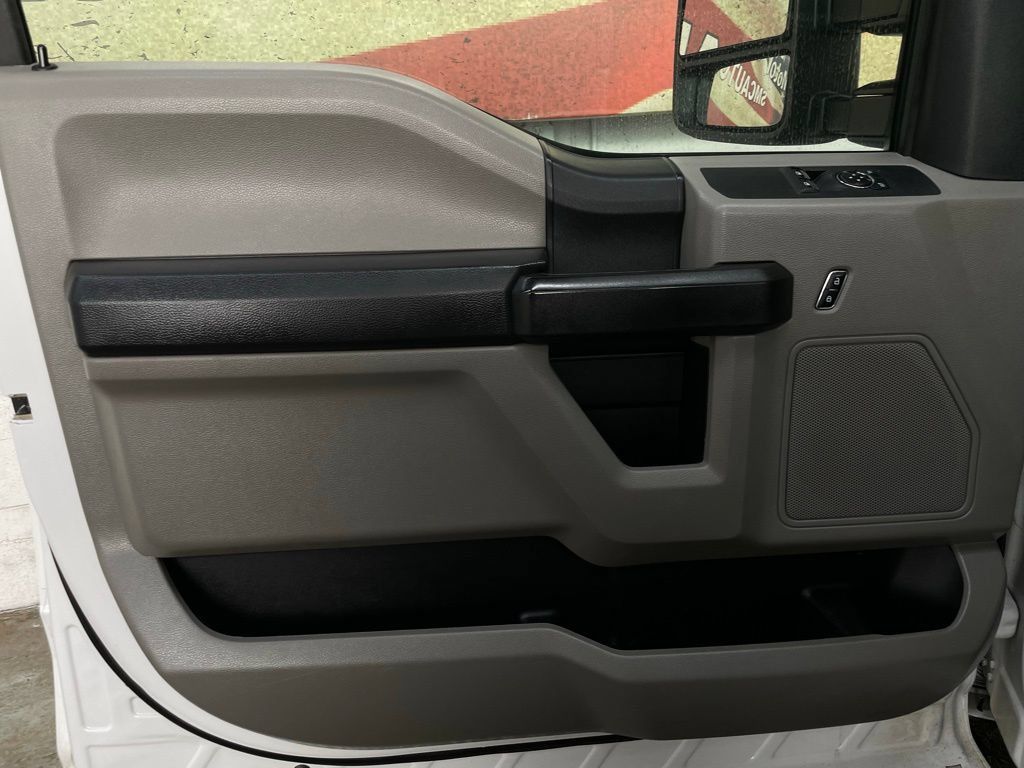 Used 2019 Ford F350 XL w/ Power Equipment Group RWD image 23