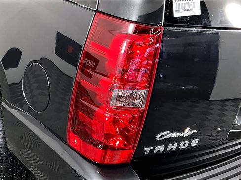 Used 2012 Chevrolet Tahoe LTZ image 27