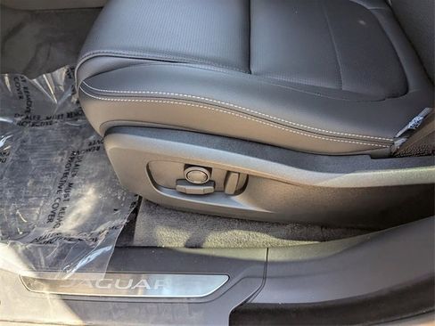 New 2026 Jaguar F-PACE R-Dynamic S image 21