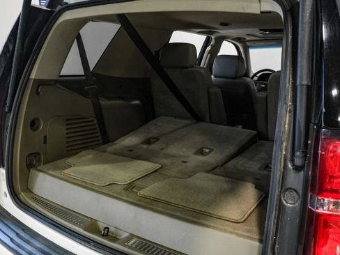 Used 2018 Chevrolet Tahoe Premier AWD/4WD image 50